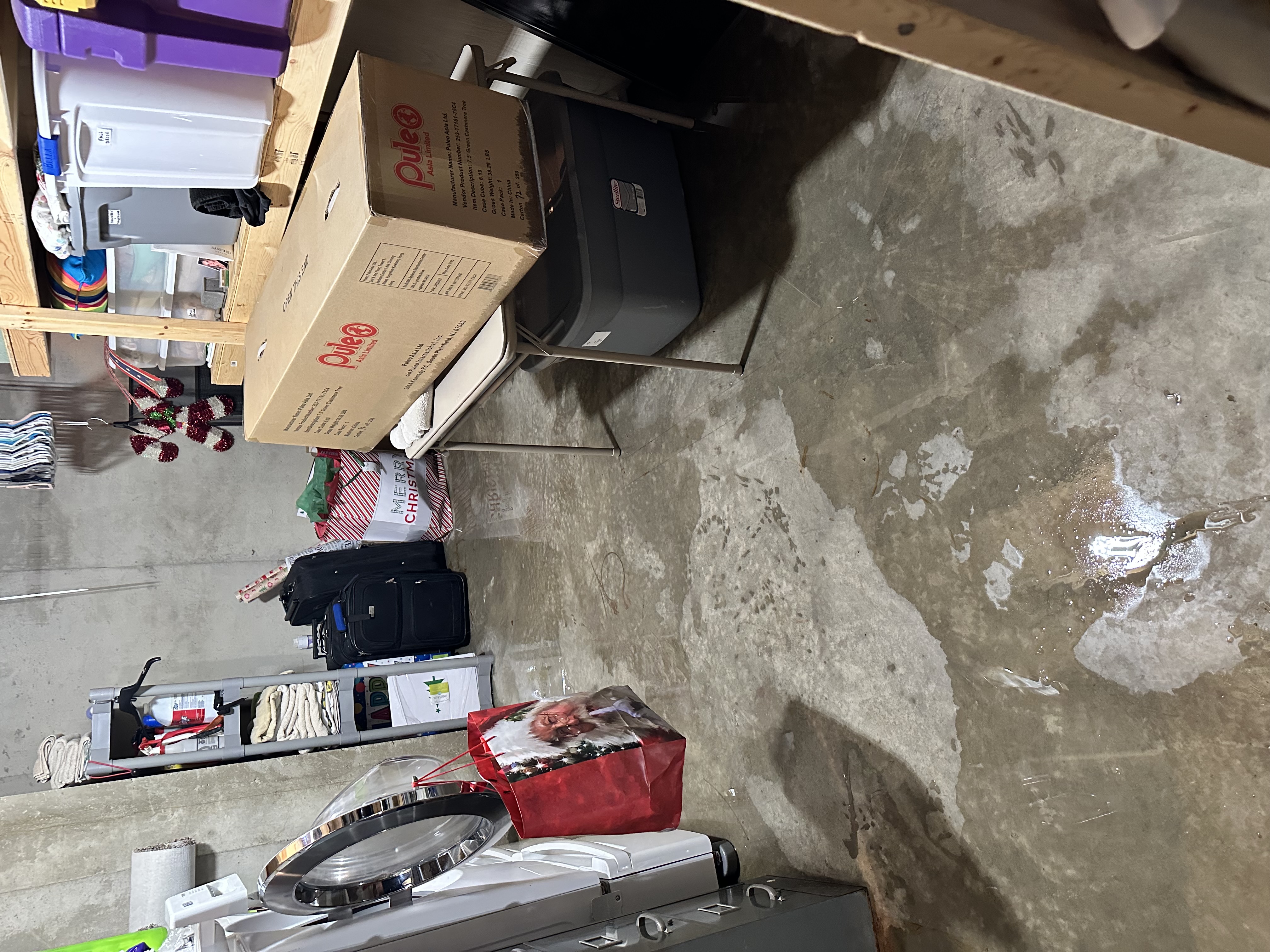Commercial basement flooding in Paynesville